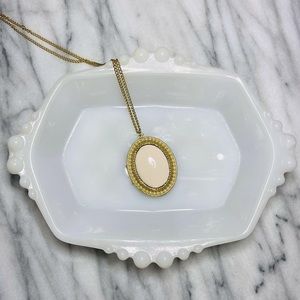 Vintage Gold Pearl Border Locket Necklace